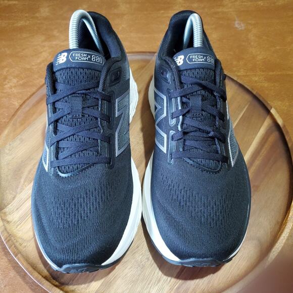 New Balance Fresh Foam X 880v14 Black Road Running Shoes Women's 9.5 Men's 8 - Picture 11 of 16